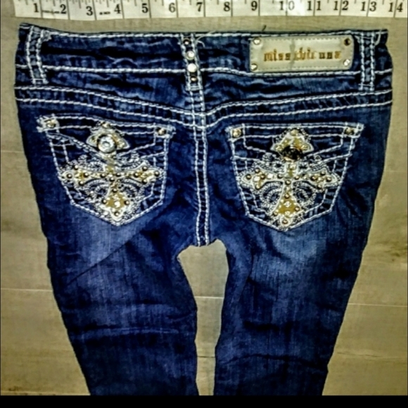 Miss Chic Crop Jeans Size 1 Skinny Leg Crop NWOT - Picture 9 of 12